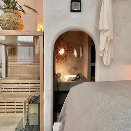 ベッド・アンド・ブレックファスト Haert Boutique Wellness City Centre