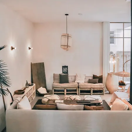 ベッド・アンド・ブレックファスト Haert Boutique Wellness City Centre ハーレム